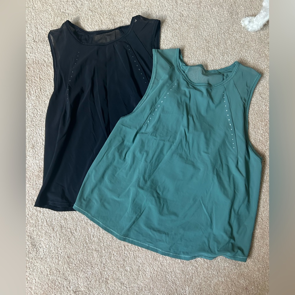 Lululemon Athletica Tank Tops lot of 2